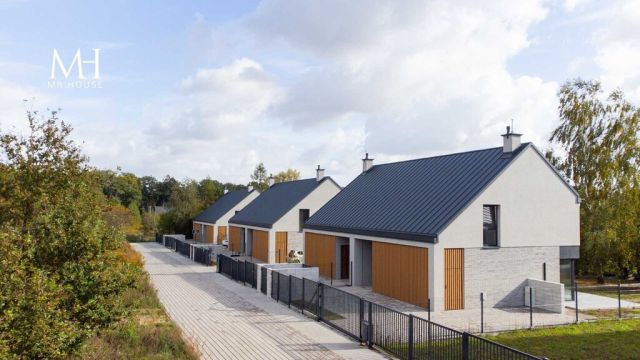 bliźniak, 4 pokoje Łódź Jagodnica-Złotno, ul. Kirasjerów. Zdjęcie 1