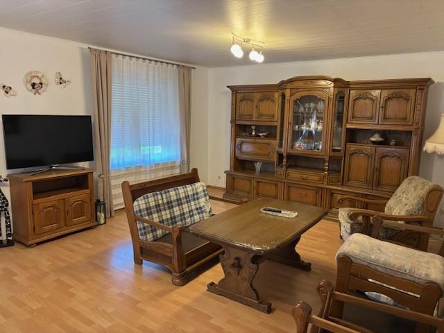 dom wolnostojący, 4 pokoje Rozkochów. Zdjęcie 3