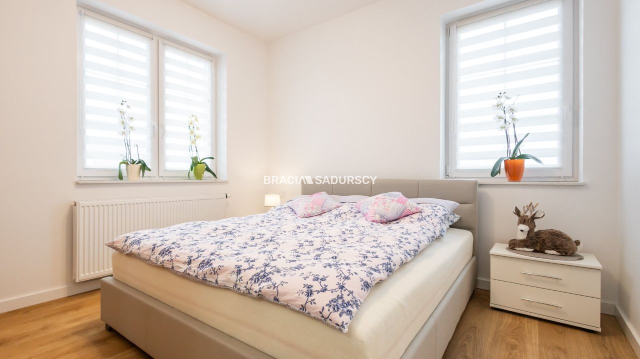 dom wolnostojący, 5 pokoi Polanowice. Zdjęcie 22
