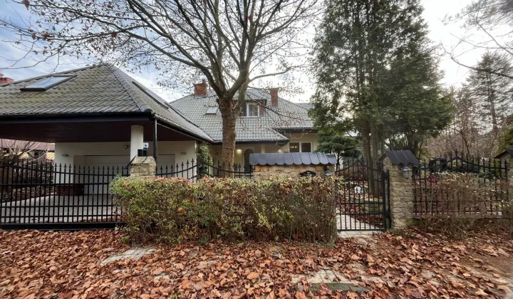 dom wolnostojący, 6 pokoi Nieporęt