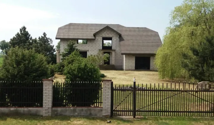 dom wolnostojący Stropkowo