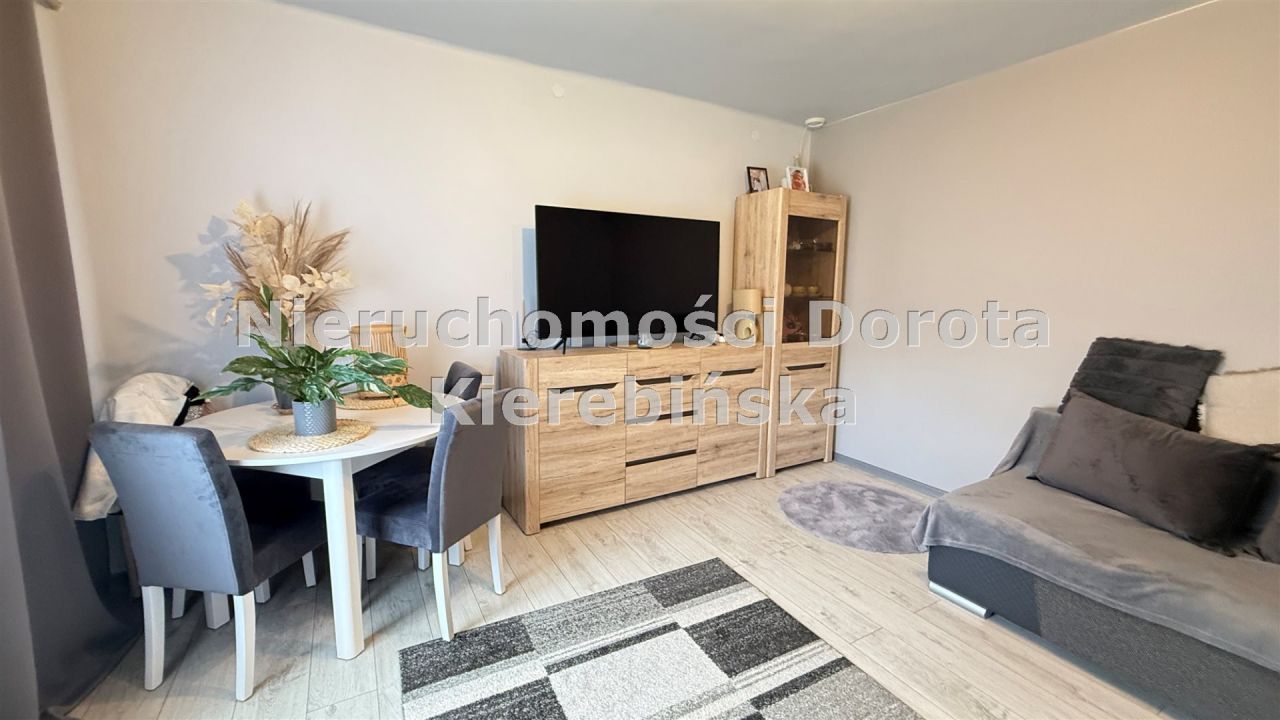 dom wolnostojący, 2 pokoje Tomaszów Mazowiecki, ul. Ludowa. Zdjęcie 2