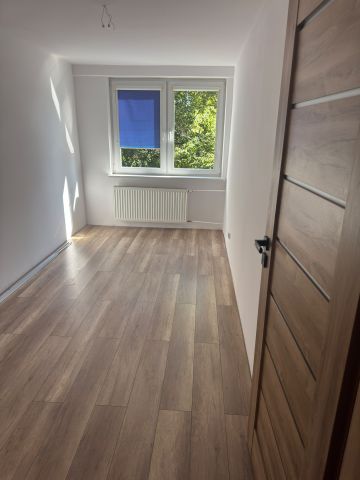 Mieszkanie 4-pokojowe Sulimierz. Zdjęcie 14