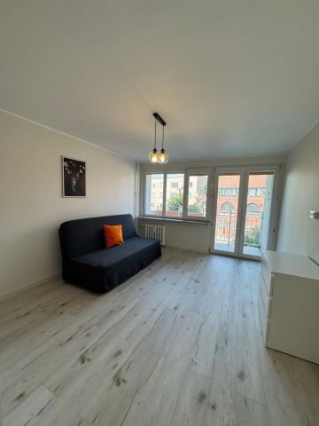 Mieszkanie 3-pokojowe Wrocław Stare Miasto, ul. ks. Wincentego Kraińskiego. Zdjęcie 7