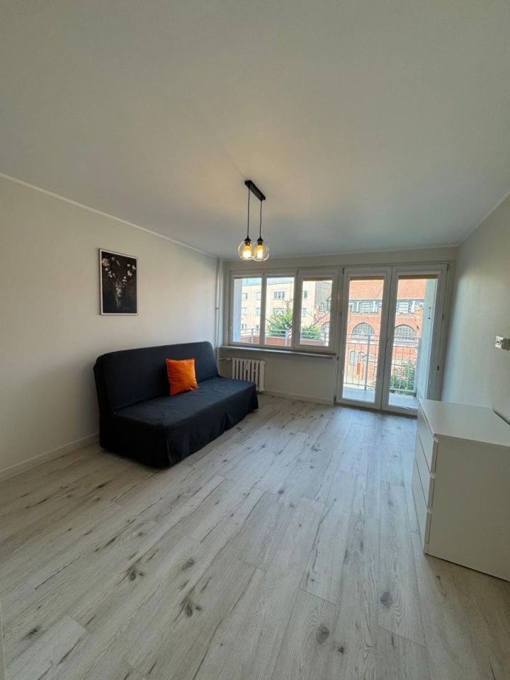 Mieszkanie 3-pokojowe Wrocław Stare Miasto, ul. ks. Wincentego Kraińskiego. Zdjęcie 7