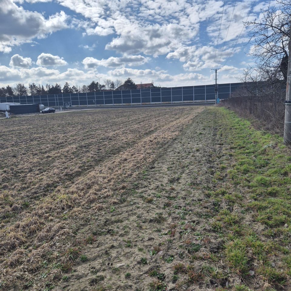 Działka budowlana Skrzynki, ul. św. Huberta. Zdjęcie 9