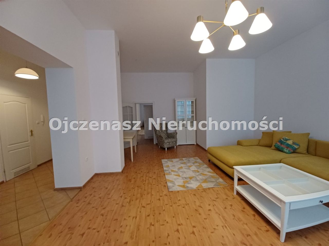 Mieszkanie 2-pokojowe Bydgoszcz Śródmieście. Zdjęcie 2