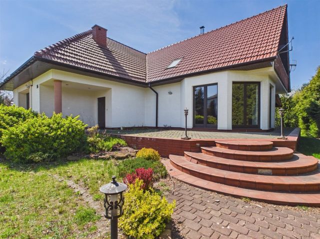 dom, 7 pokoi Ogrodzieniec, ul. Spacerowa. Zdjęcie 1
