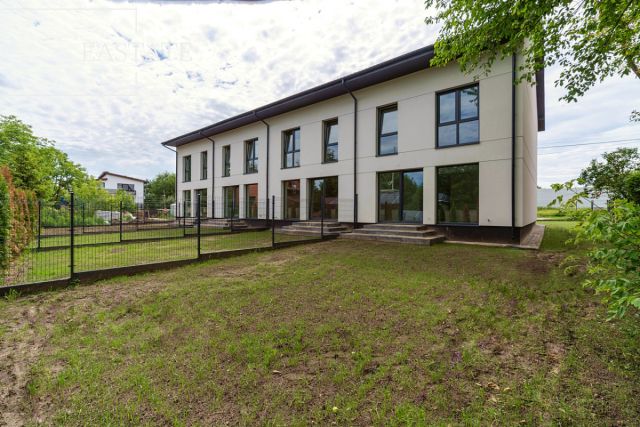 dom szeregowy, 5 pokoi Płochocin. Zdjęcie 12