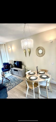 Mieszkanie 3-pokojowe Warszawa Wola, ul. Krochmalna. Zdjęcie 1