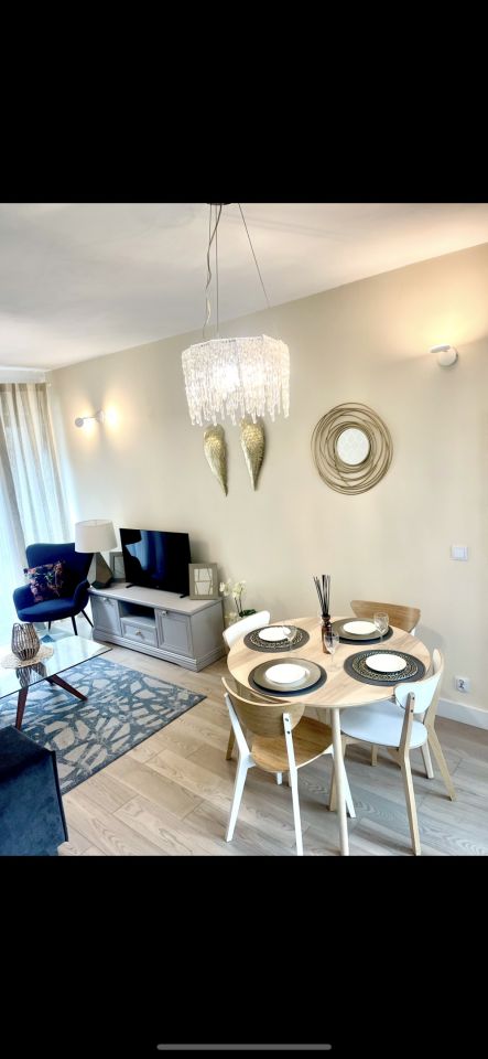 Mieszkanie 3-pokojowe Warszawa Wola, ul. Krochmalna. Zdjęcie 1