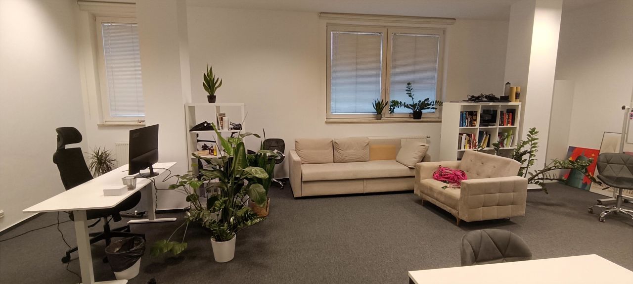 Biuro Warszawa Włochy, ul. Trzcinowa. Zdjęcie 9