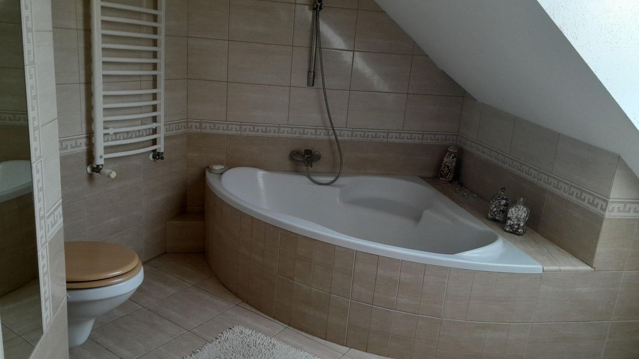 dom wolnostojący, 8 pokoi Zalesie Górne Domanka, ul. Graniczna. Zdjęcie 9