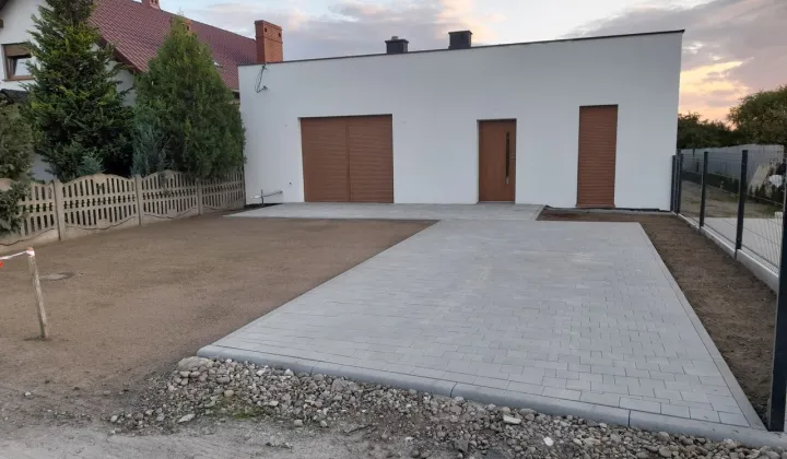 bliźniak, 3 pokoje Święciechowa