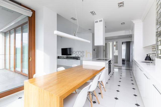 Mieszkanie 4-pokojowe Warszawa Śródmieście. Zdjęcie 8