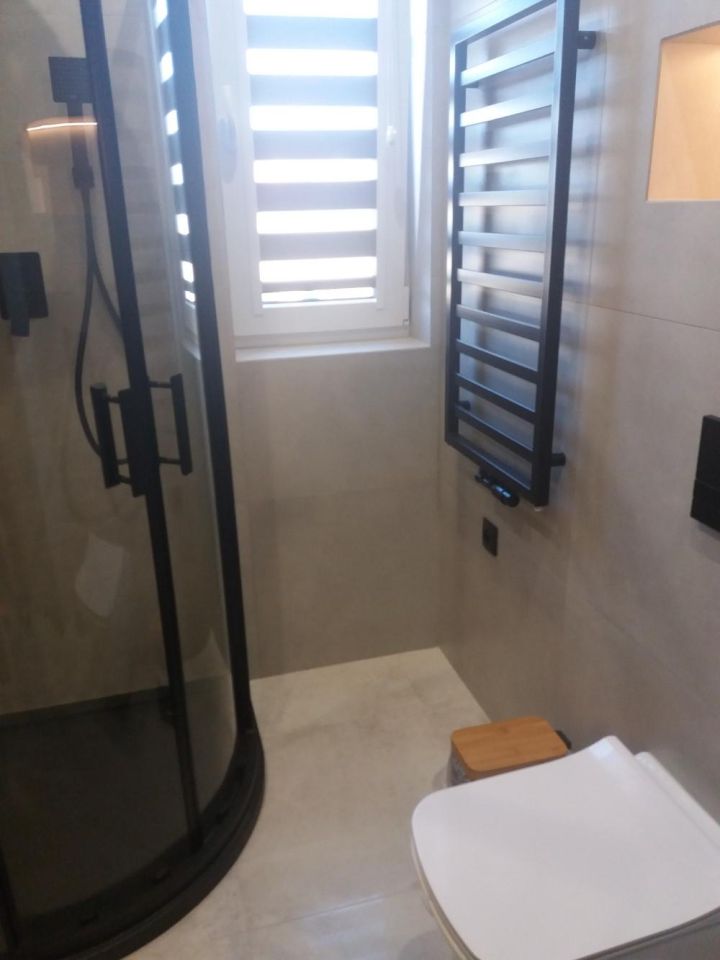 dom wolnostojący, 4 pokoje Przędzel, ul. Adama Mickiewicza. Zdjęcie 2