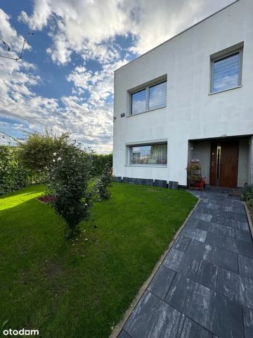 dom szeregowy, 6 pokoi Tarnowskie Góry Centrum, ul. Małgorzaty. Zdjęcie 1