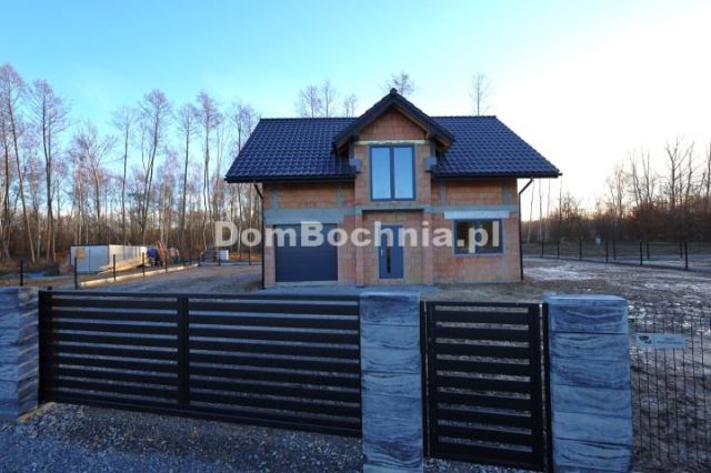 dom wolnostojący, 4 pokoje Dąbrówka. Zdjęcie 3