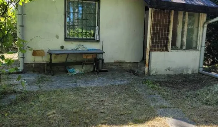 dworek, 2 pokoje Jaroszowa Wola, ul. Słoneczna