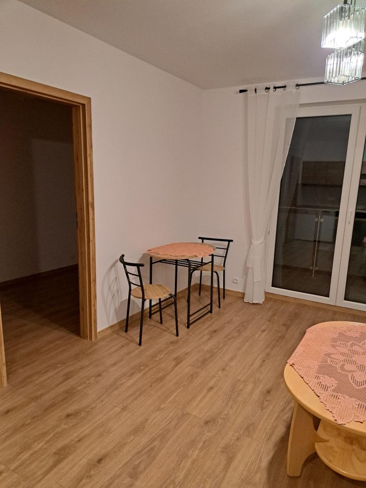 Mieszkanie 2-pokojowe Bochnia, Brzeżnicka Bochnia. Zdjęcie 5