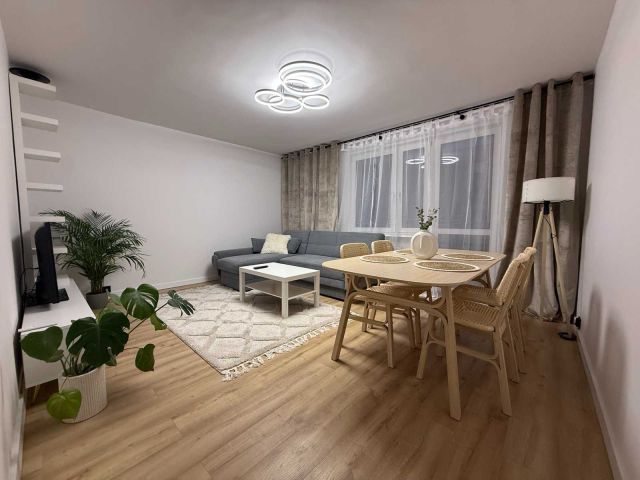 Mieszkanie 3-pokojowe Radom Michałów, ul. Królewska. Zdjęcie 1