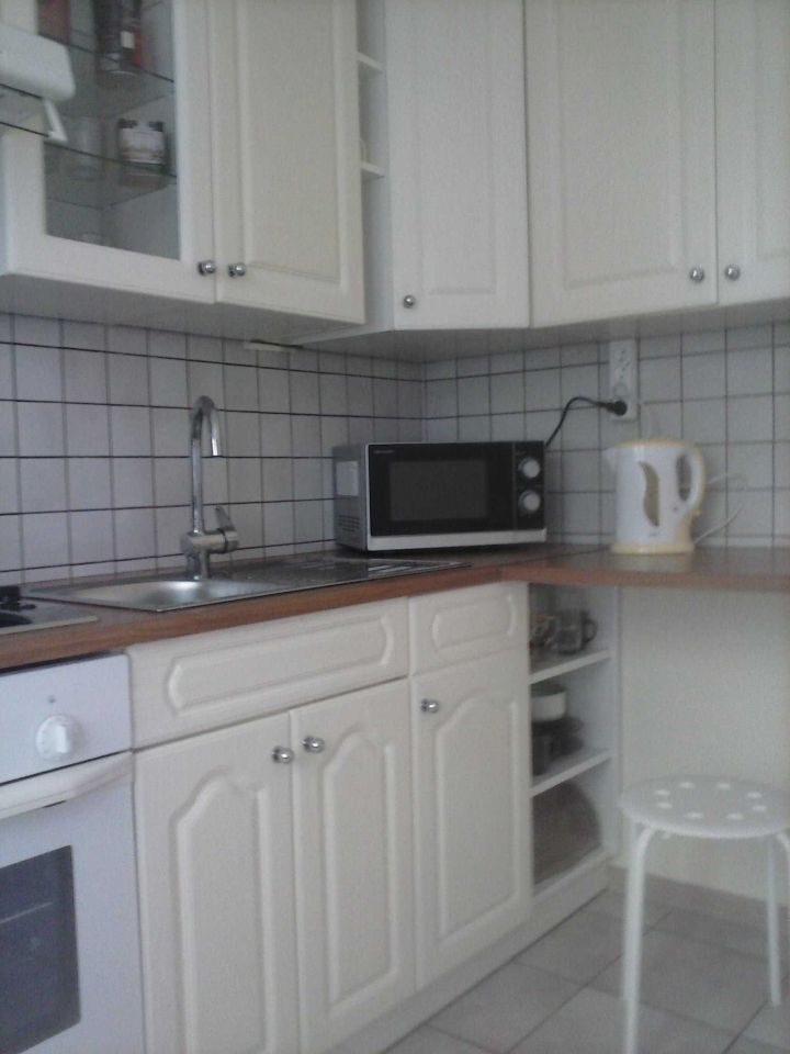 Mieszkanie 3-pokojowe Poznań Winogrady, os. Kosmonautów. Zdjęcie 2