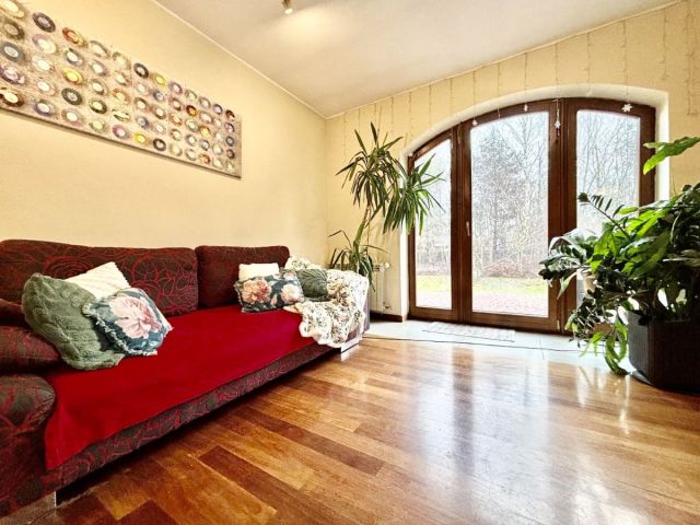 dom wolnostojący, 5 pokoi Jadwisin, ul. Królewska. Zdjęcie 3