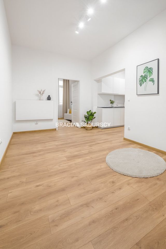 Mieszkanie 2-pokojowe Wieliczka, ul. Władysława Reymonta. Zdjęcie 2