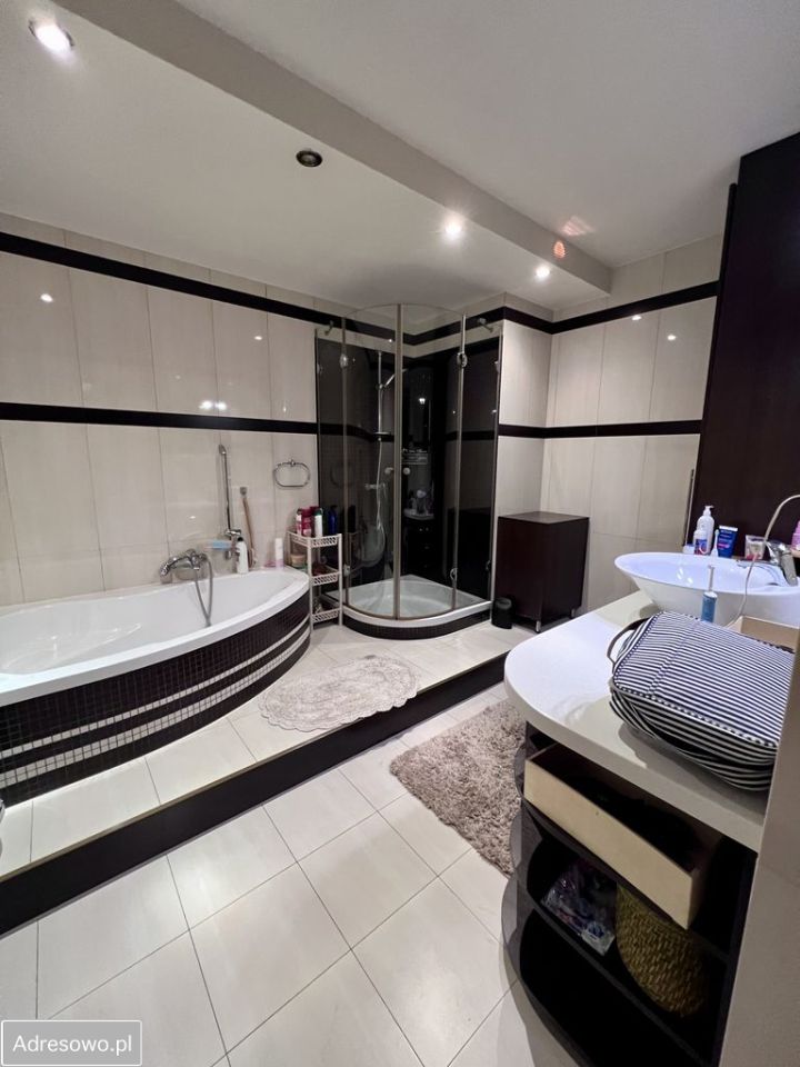 dom wolnostojący, 5 pokoi Drzewica, ul. Cmentarna. Zdjęcie 9