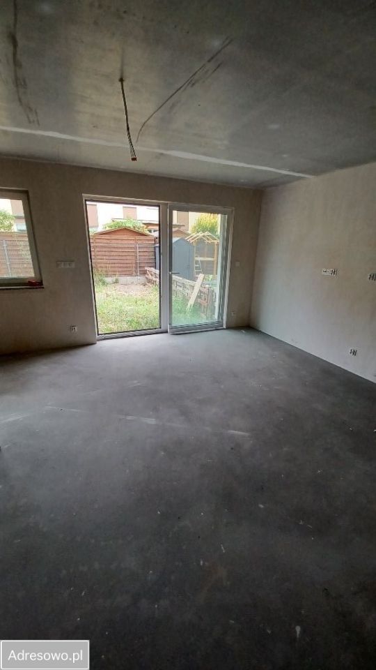 Mieszkanie 3-pokojowe Wrocław Psie Pole, ul. Kowieńska. Zdjęcie 3