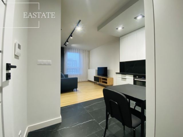 Mieszkanie 2-pokojowe Warszawa Włochy, ul. Wiktoryn. Zdjęcie 3