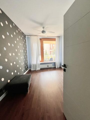 Mieszkanie 4-pokojowe Warszawa Wilanów, ul. Sarmacka. Zdjęcie 13