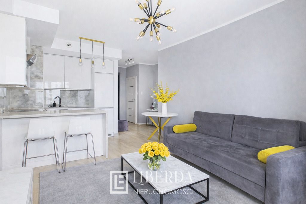 Mieszkanie 3-pokojowe Warszawa, ul. Anastazego Kowalczyka. Zdjęcie 1