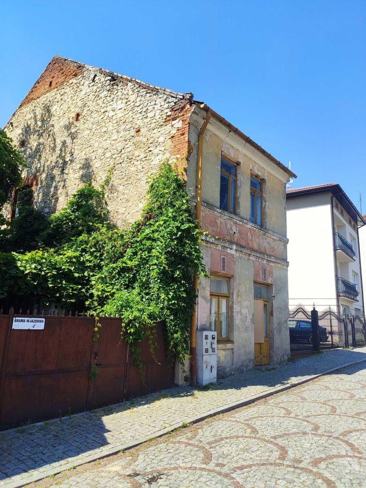 dom wolnostojący Iłża, ul. Powstania Listopadowego. Zdjęcie 1