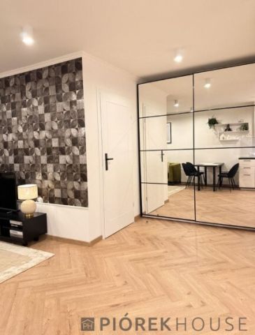 Mieszkanie 2-pokojowe Warszawa Śródmieście, ul. Jana Pawła II. Zdjęcie 8