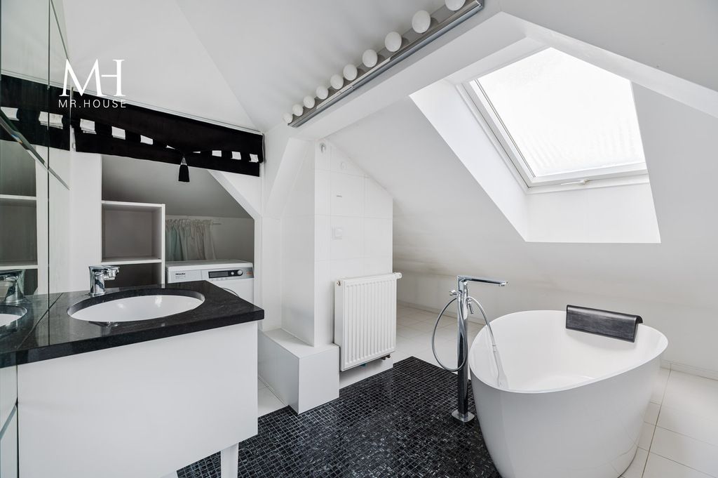 dom wolnostojący, 4 pokoje Rąbień. Zdjęcie 13