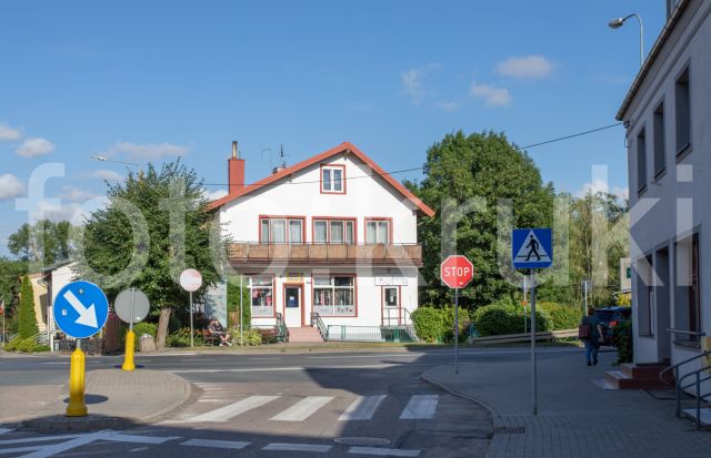 dom wolnostojący, 6 pokoi Dzierzgoń, ul. Krzywa. Zdjęcie 1