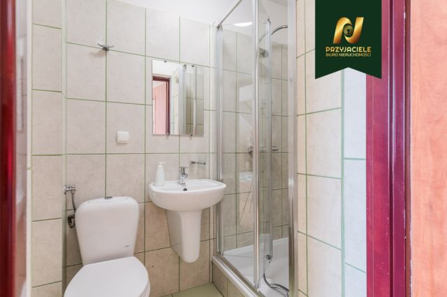 dom wolnostojący, 8 pokoi Gdynia. Zdjęcie 19