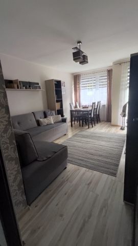 Mieszkanie 3-pokojowe Kędzierzyn-Koźle Kędzierzyn, ul. Przemysława II. Zdjęcie 1