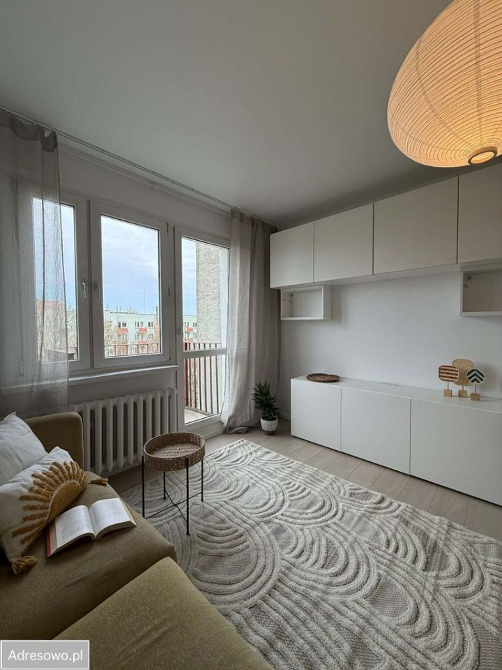 Mieszkanie 1-pokojowe Grodzisk Mazowiecki Centrum, ul. M. Skłodowskiej-Curie. Zdjęcie 1