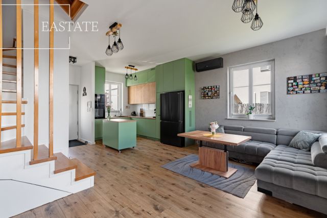 dom szeregowy, 5 pokoi Zgorzała, ul. Słowika. Zdjęcie 3