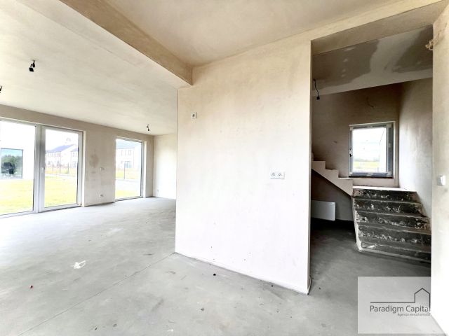 dom wolnostojący, 5 pokoi Mników. Zdjęcie 11