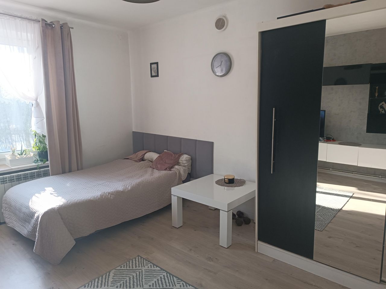 Mieszkanie 2-pokojowe Ogrodzieniec, os. Elizy Orzeszkowej. Zdjęcie 2