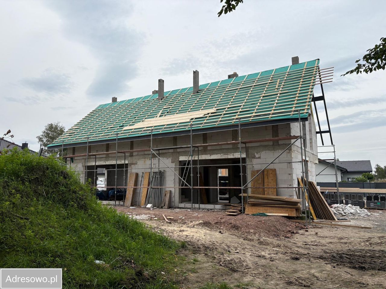 bliźniak, 4 pokoje Strumień