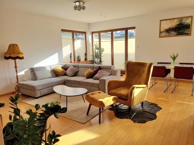 Mieszkanie 3-pokojowe Piaseczno Centrum, ul. Nadarzyńska. Zdjęcie 1