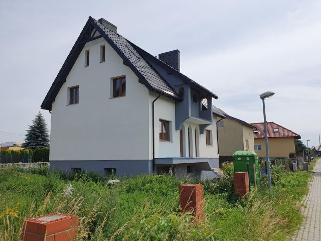dom wolnostojący, 8 pokoi Jaworzyna Śląska, ul. Ignacego Prądzyńskiego 2