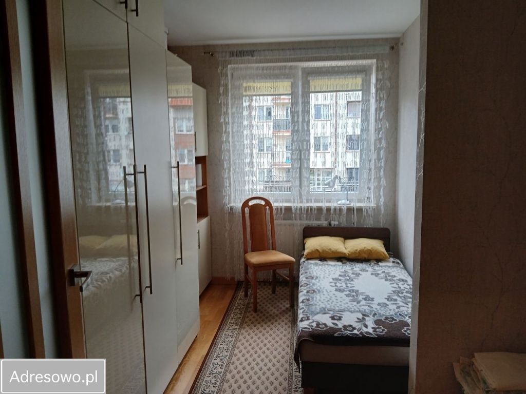 Mieszkanie 4-pokojowe Kielce, ul. Jana Kochanowskiego. Zdjęcie 3