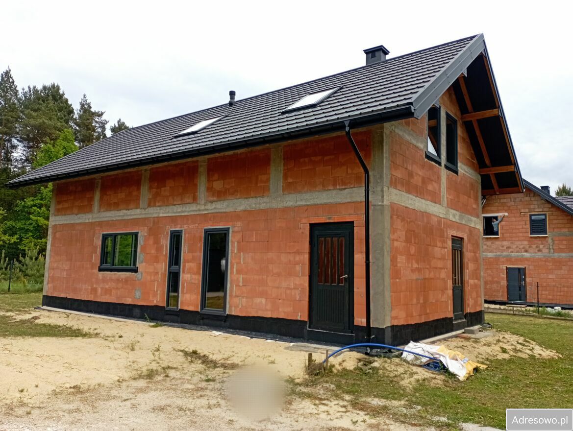 dom wolnostojący, 4 pokoje Las Winiarski