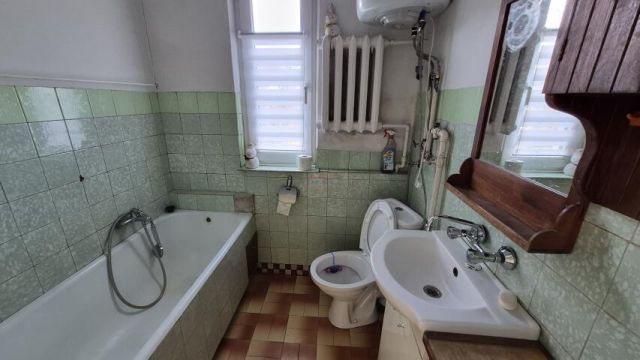 dom wolnostojący, 2 pokoje Piaseczno. Zdjęcie 5