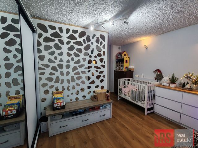 dom wolnostojący, 5 pokoi Pomarzany Fabryczne. Zdjęcie 8